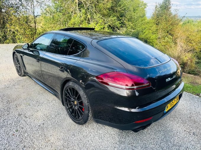 2025 Porsche Panamera
