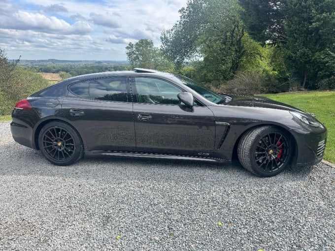 2025 Porsche Panamera