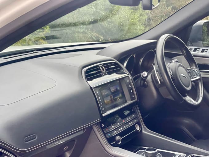 2018 Jaguar F-pace