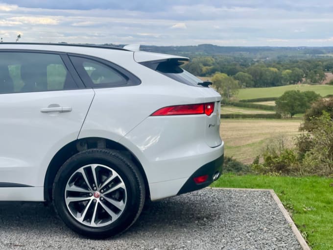 2018 Jaguar F-pace