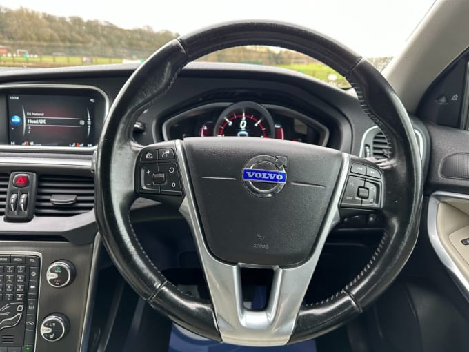 2014 Volvo V40