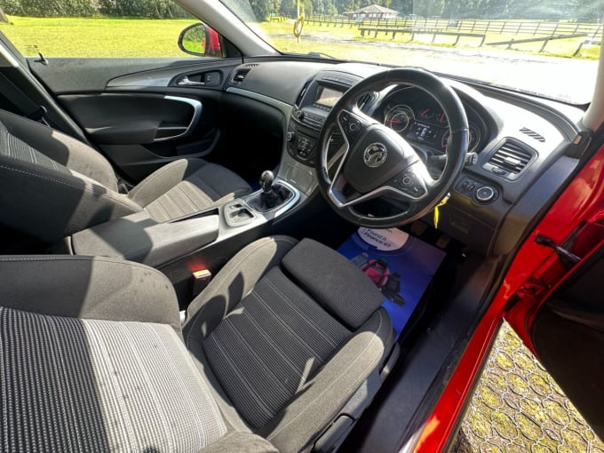 2025 Vauxhall Insignia