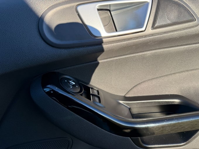 2025 Ford Fiesta