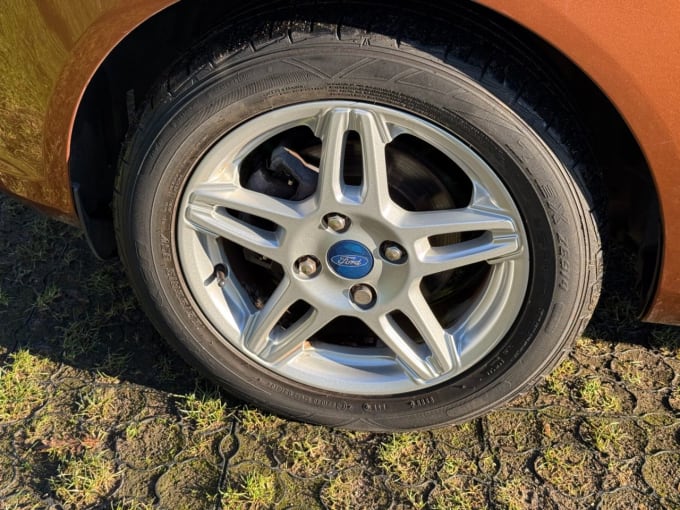 2025 Ford Fiesta