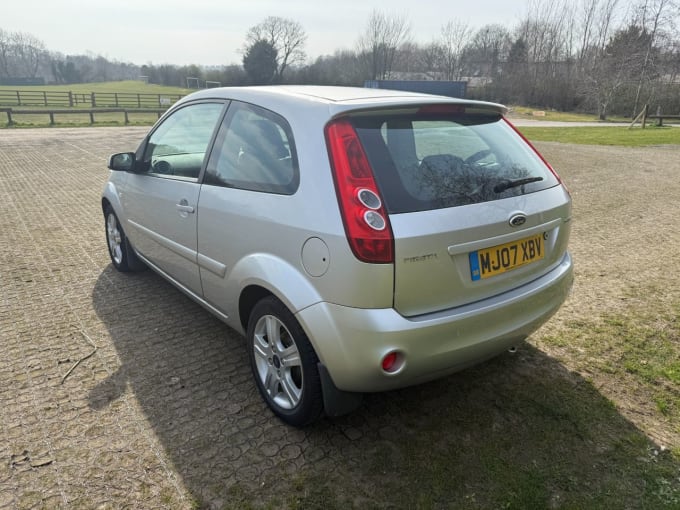 2025 Ford Fiesta