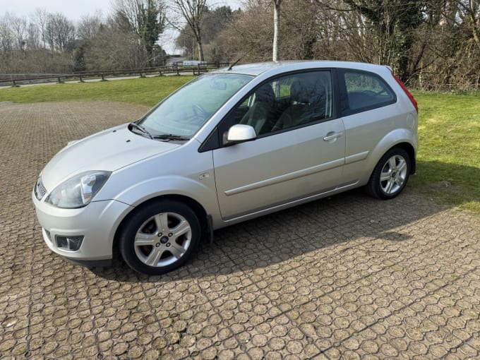 2025 Ford Fiesta