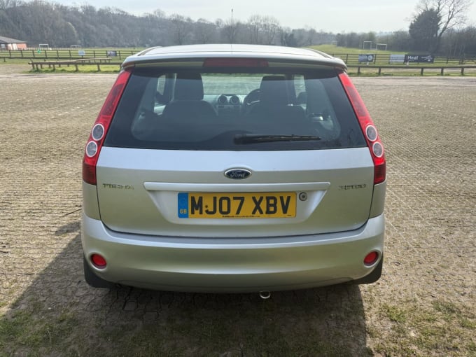 2025 Ford Fiesta