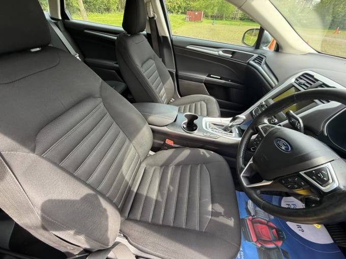 2025 Ford Mondeo