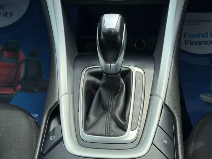 2025 Ford Mondeo