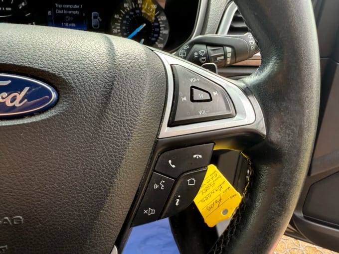 2025 Ford Mondeo
