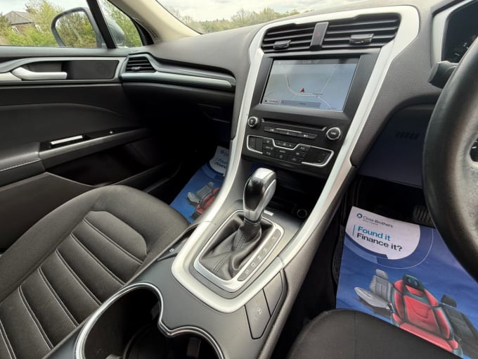 2025 Ford Mondeo