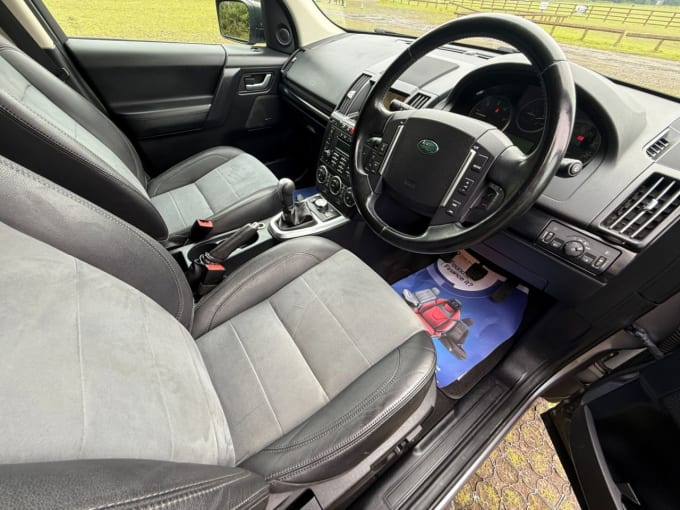 2025 Land Rover Freelander 2