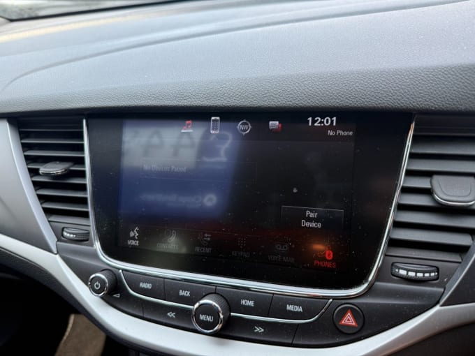 2025 Vauxhall Astra