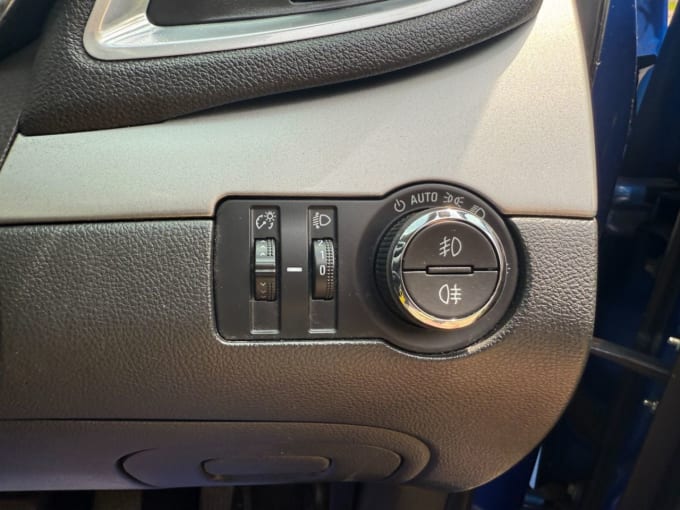 2025 Vauxhall Mokka