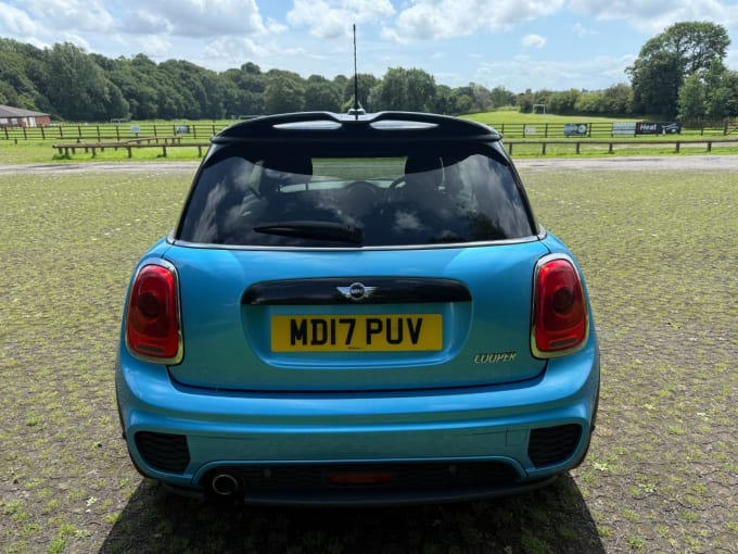 2025 Mini Hatch