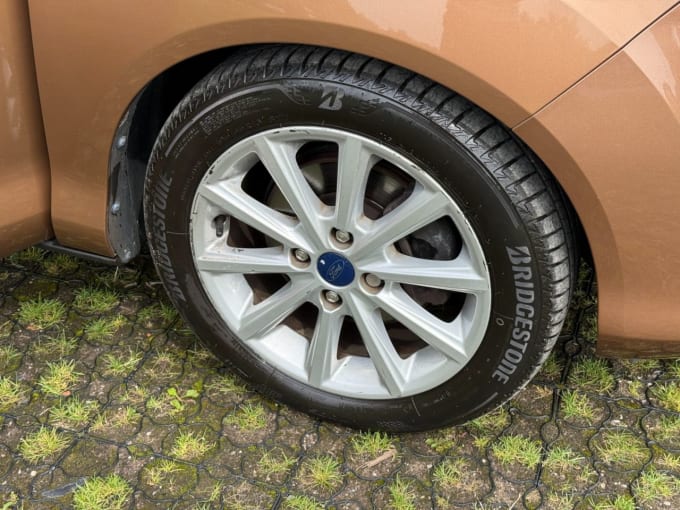 2025 Ford B-max