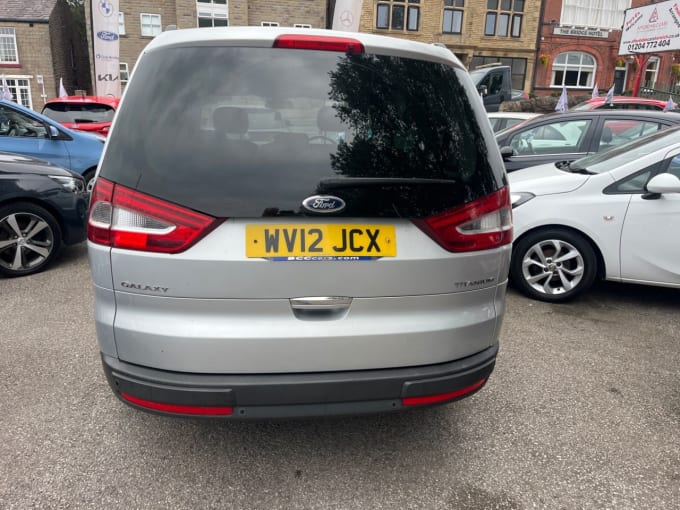 2025 Ford Galaxy