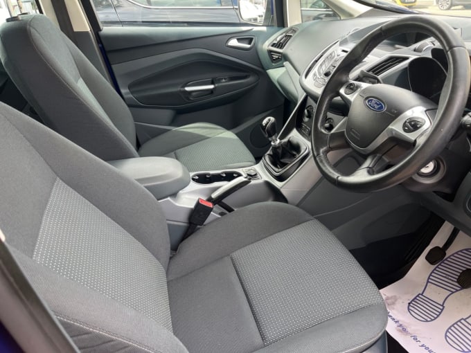 2025 Ford C-max