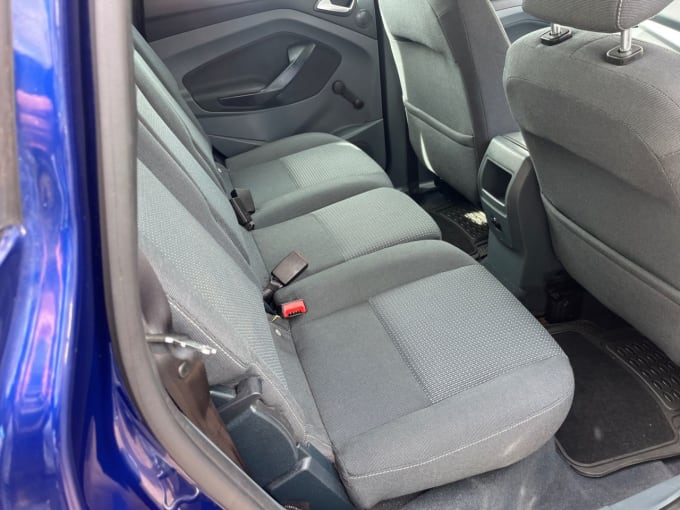 2025 Ford C-max