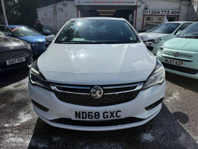 2025 Vauxhall Astra