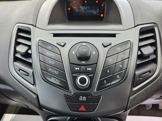 2025 Ford Fiesta