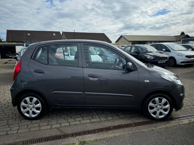 2025 Hyundai I10