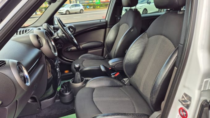 2025 Mini Countryman