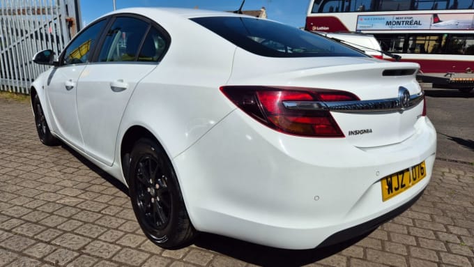 2025 Vauxhall Insignia