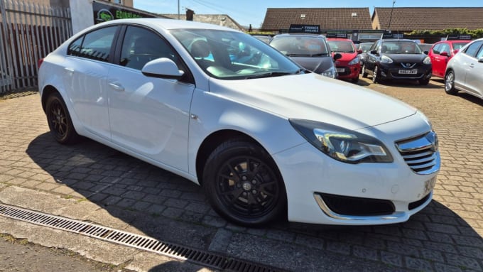 2025 Vauxhall Insignia