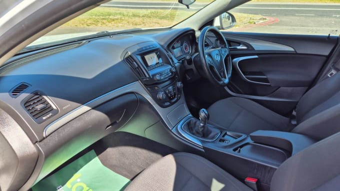 2025 Vauxhall Insignia