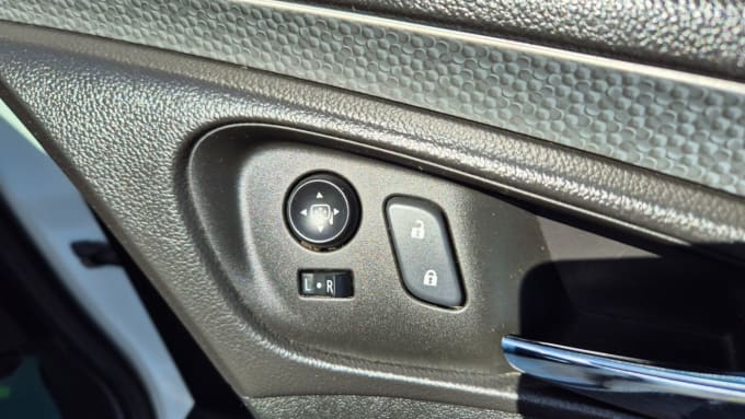 2025 Vauxhall Insignia