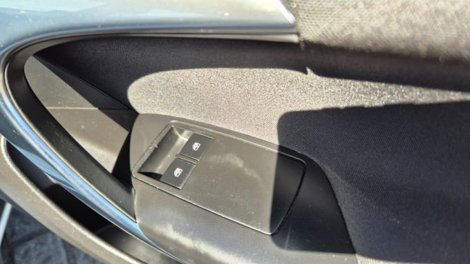 2025 Vauxhall Insignia