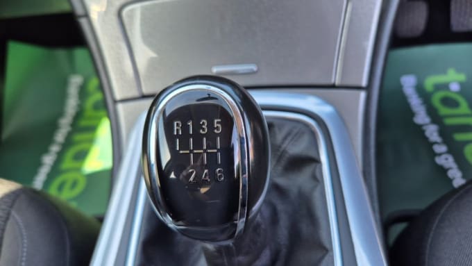 2025 Vauxhall Insignia