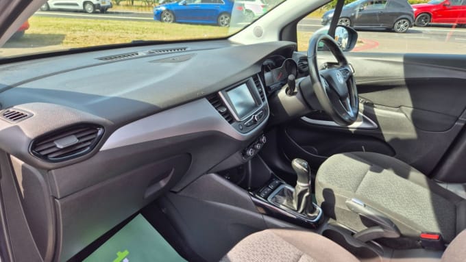 2025 Vauxhall Crossland X