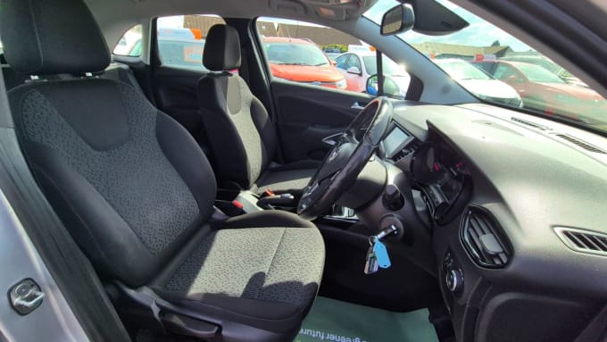 2025 Vauxhall Crossland X