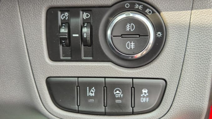2025 Vauxhall Viva
