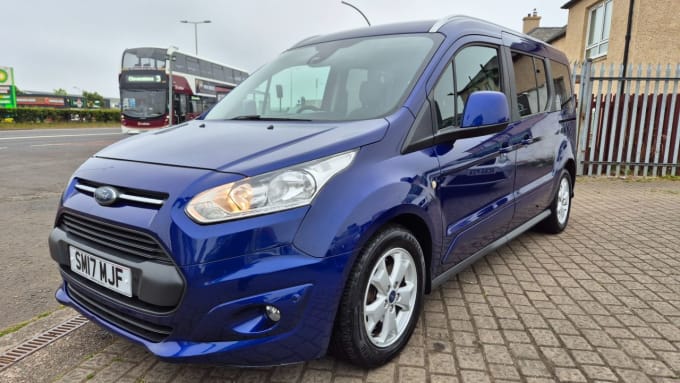 2025 Ford Grand Tourneo Connect