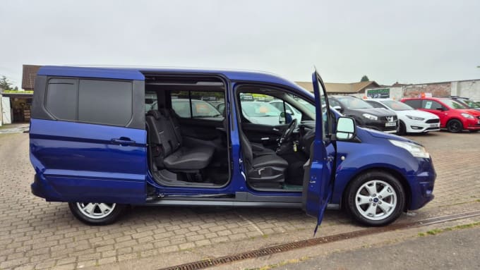 2025 Ford Grand Tourneo Connect