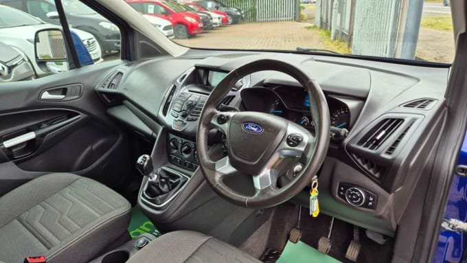 2025 Ford Grand Tourneo Connect