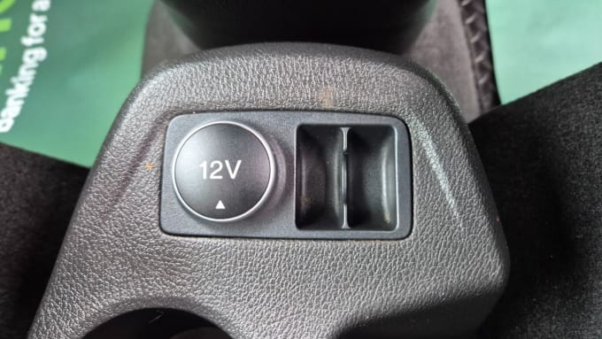 2025 Ford Grand Tourneo Connect