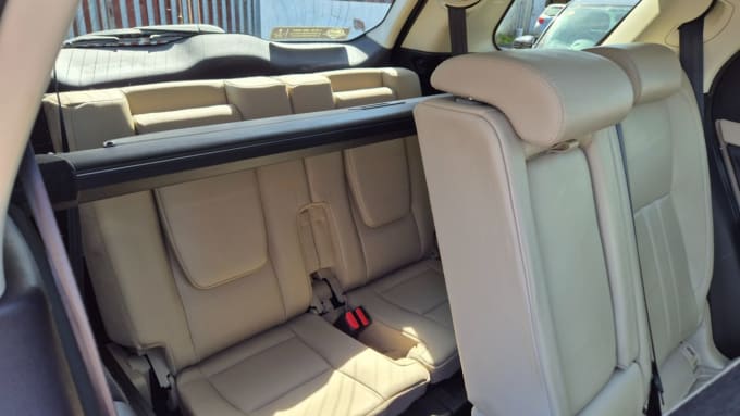 2025 Land Rover Discovery Sport