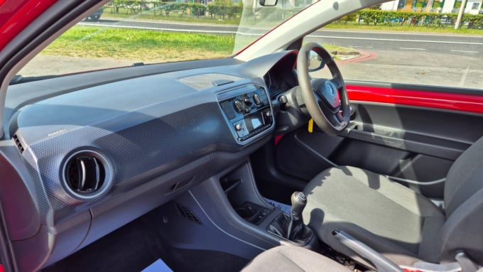 2025 Volkswagen Up!