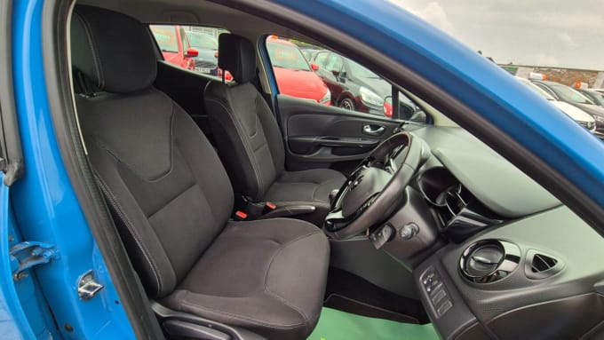 2025 Renault Clio