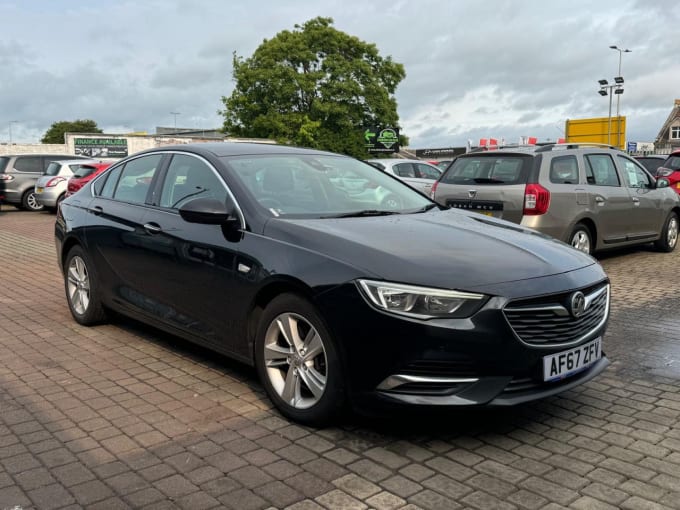 2025 Vauxhall Insignia