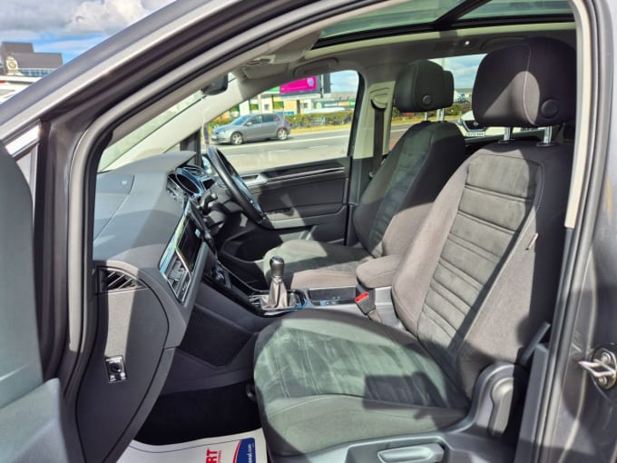 2025 Volkswagen Touran