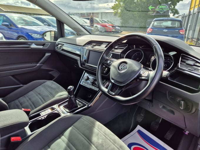2025 Volkswagen Touran