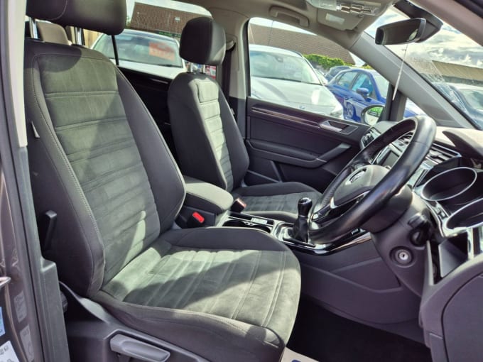 2025 Volkswagen Touran