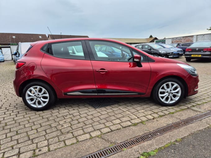 2025 Renault Clio