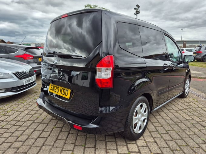 2025 Ford Tourneo Courier