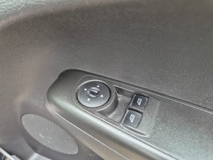 2025 Ford Tourneo Courier